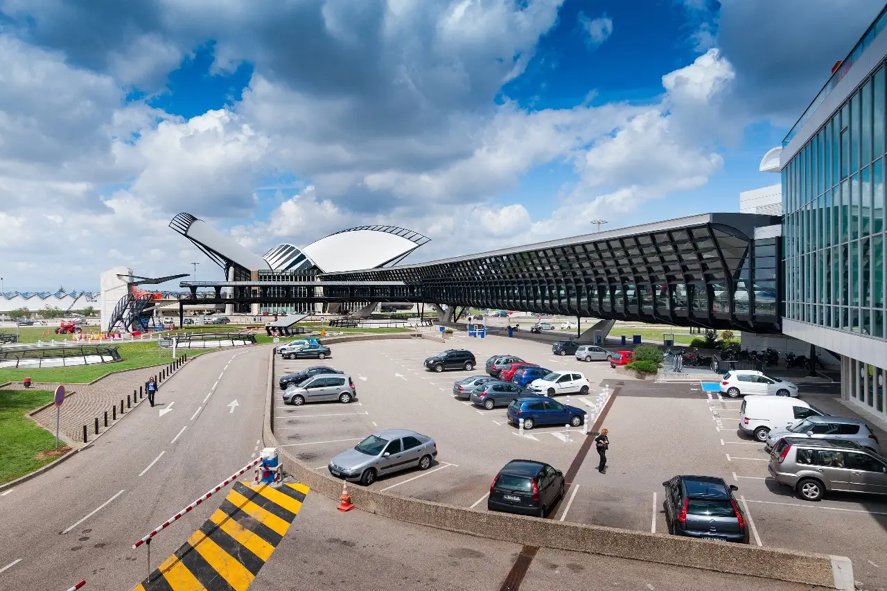 slpix airport