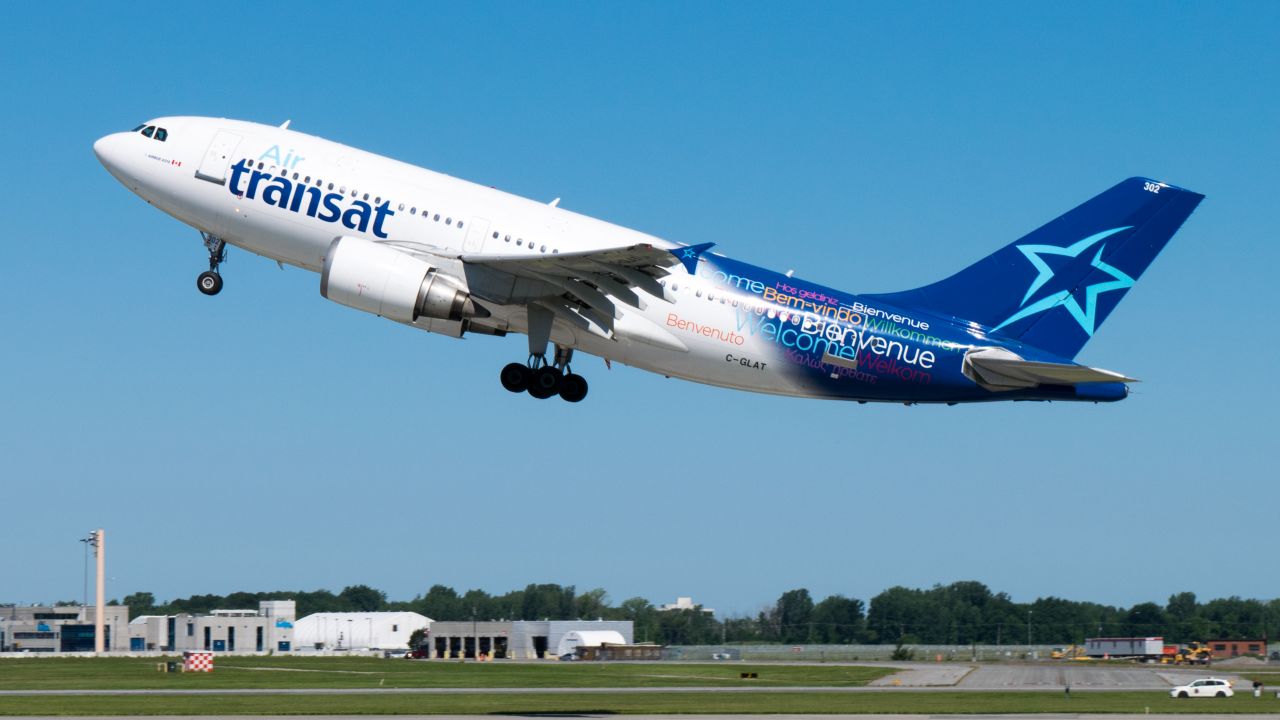 Air Transat Delayed & Cancelled Flights: How to Get Refunds and Compensation
