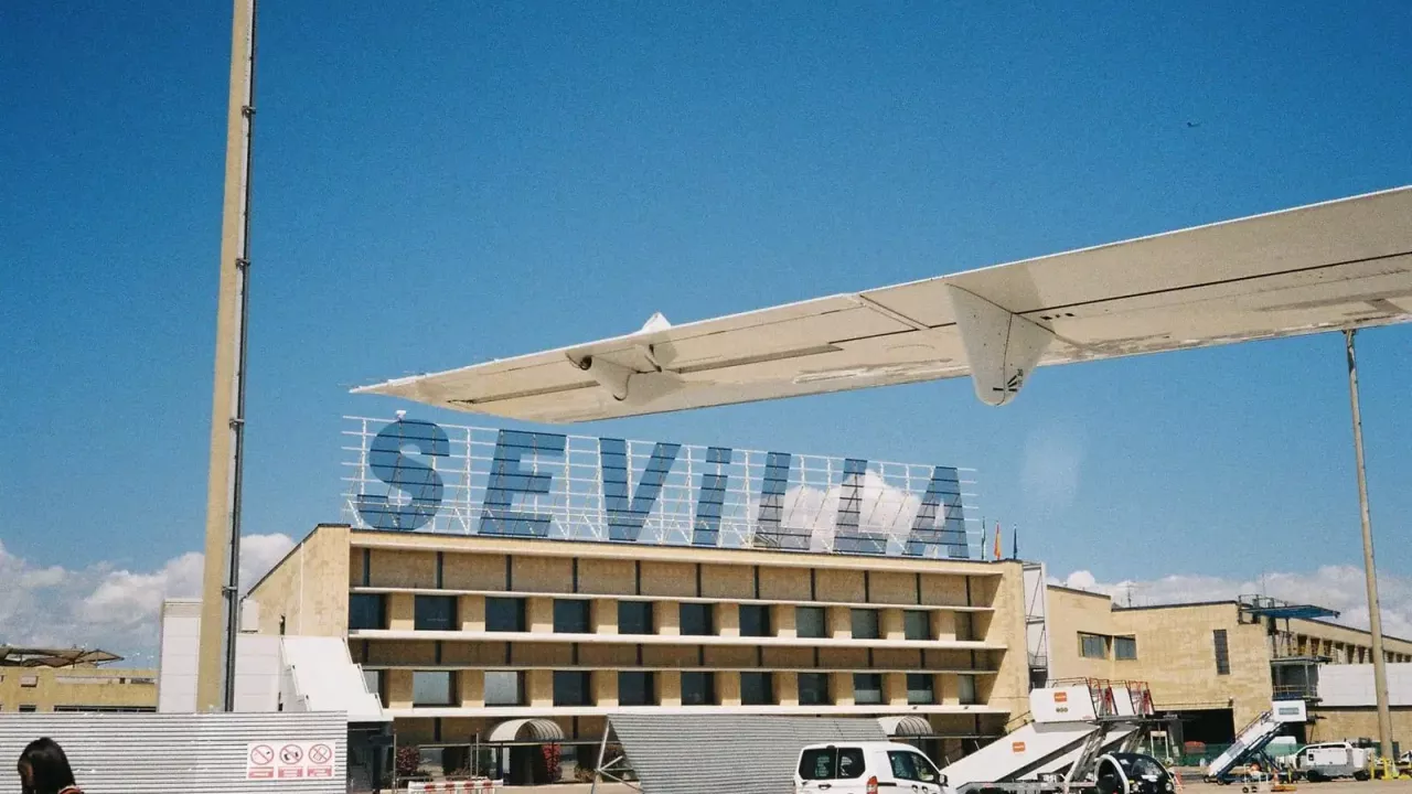 Seville Airport Compensation for Flight Delays & Cancellations: Live Updates