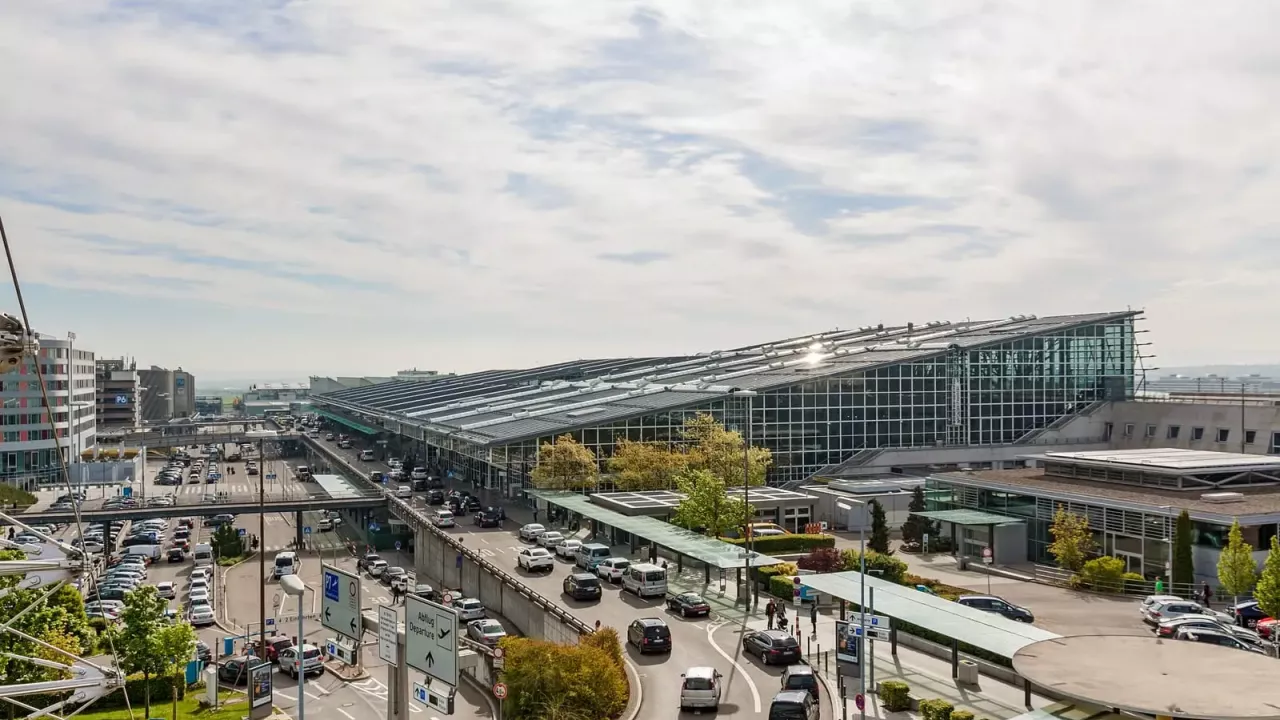 Stuttgart Airport Compensation for Flight Delays & Cancellations: Live Updates