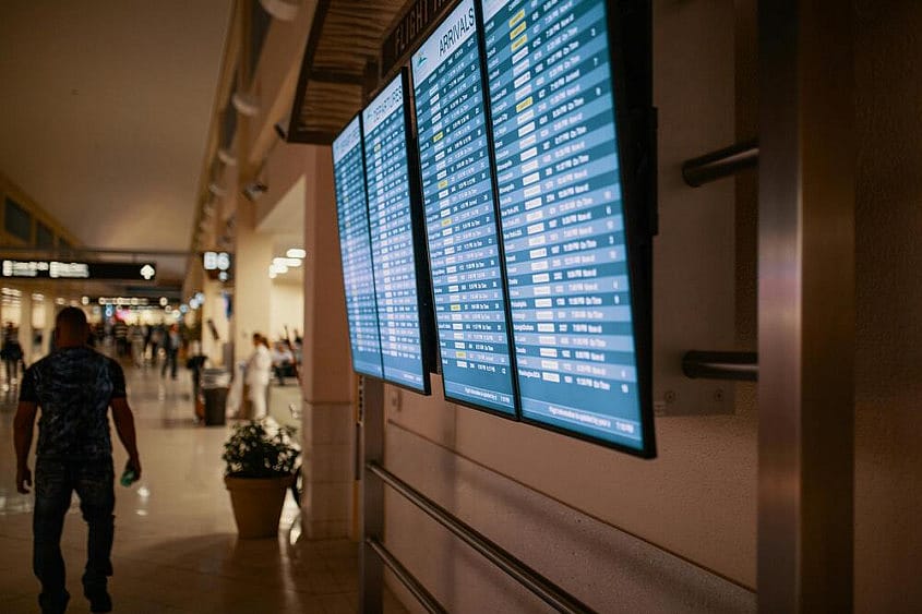 Trimiteți o reclamație Animawings pentru un zbor întârziat
