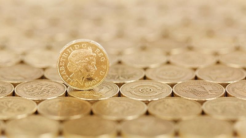 In case of flight delay, passenger may claim flight compensation of up to £510 as part of his flight delay claim