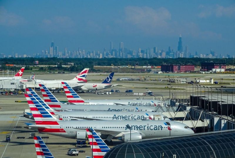 American airlines airplanes at airport gates 