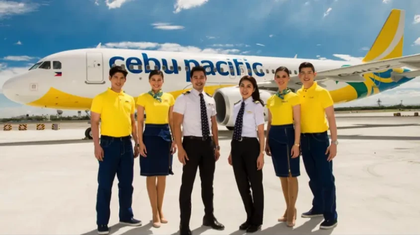 Avion Cebu Pacific cu echipaj