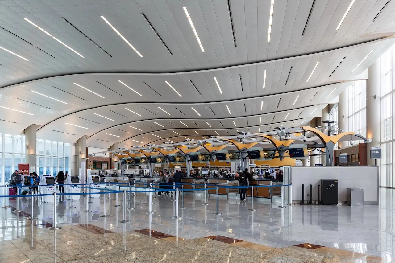 Hartsfield-Jackson Atlanta International Airport (ATL)
