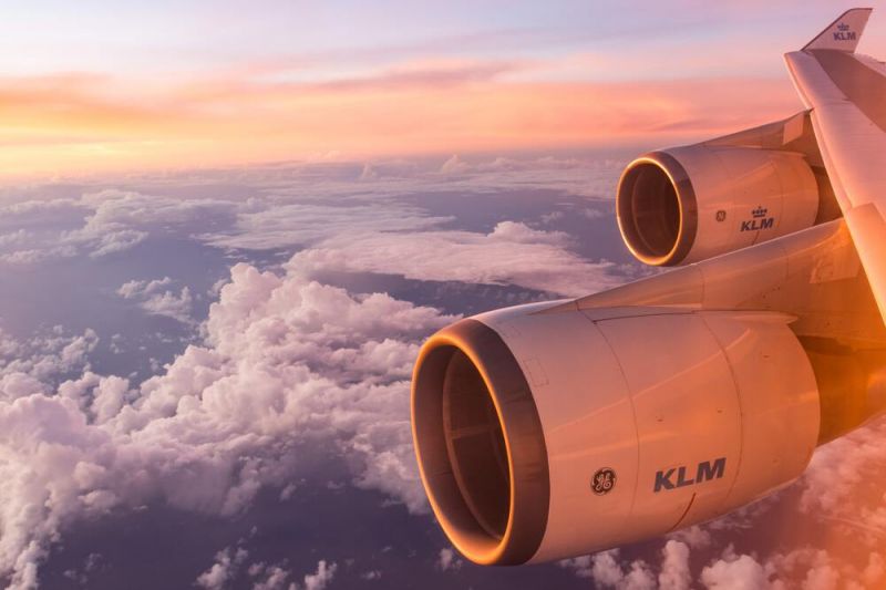 The view out of the window on a delayed Lufthansa flight in mid-air