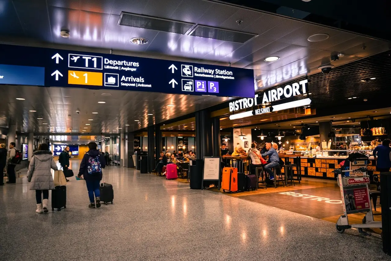 An airport restaurant in Helsinki where purchases may be eligible for Alaska Airlines reimbursement