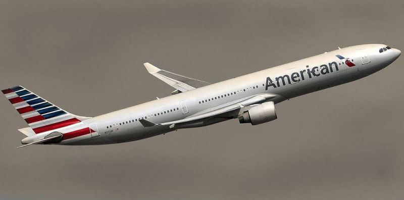 Avión despega con retraso por un vuelo de American Airlines