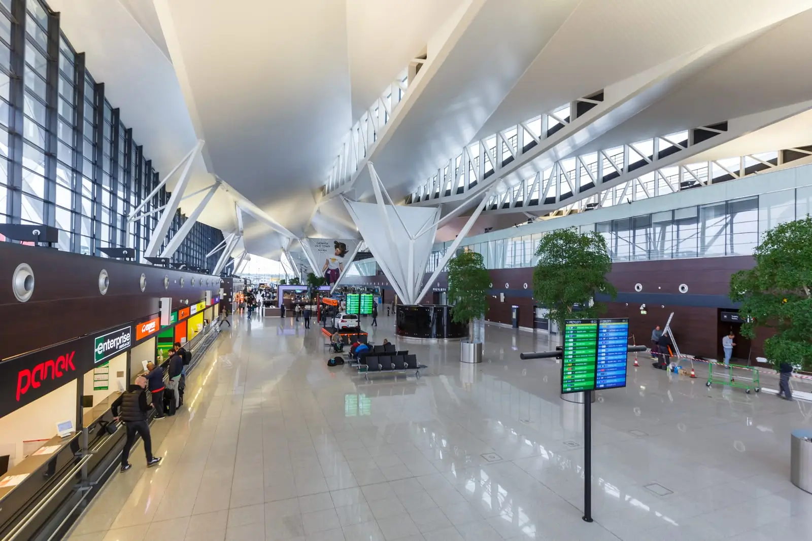 gdansk airport terminal