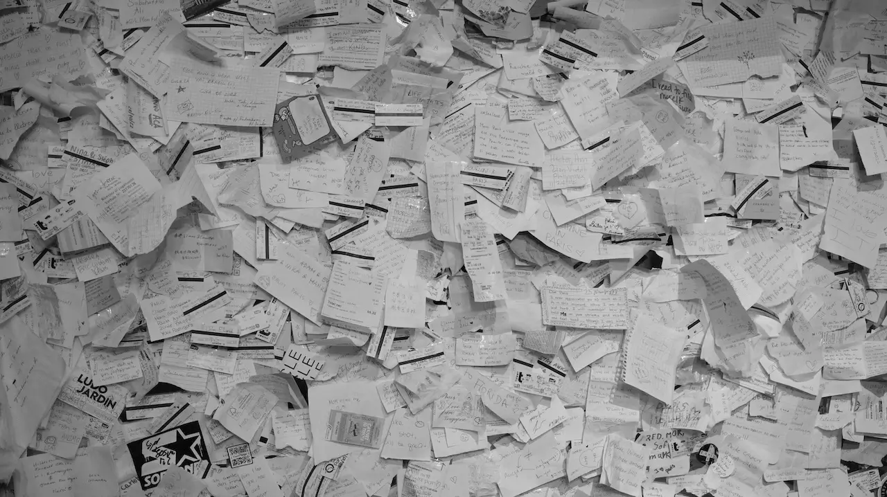 A huge amount of receipts