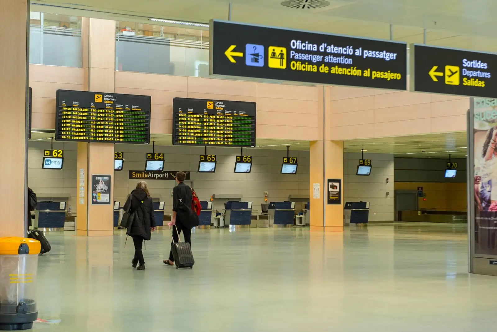 ibiza international airport terminal