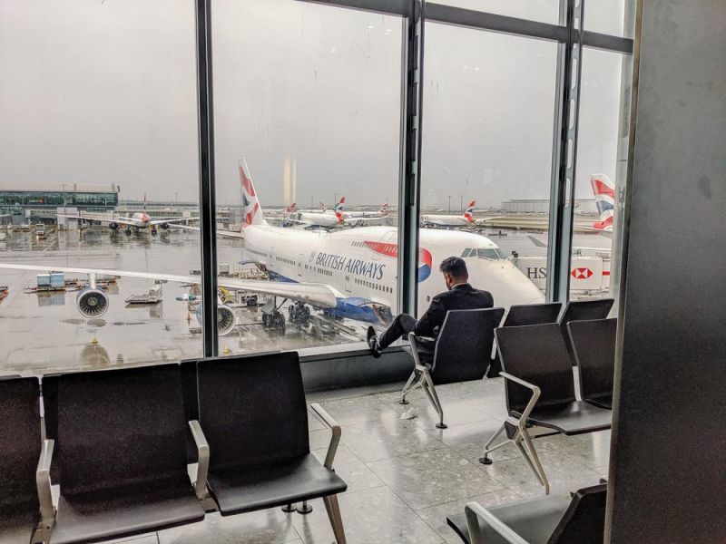 one of the air passengers is thinking how much is compensation for cancelled flights in Europe