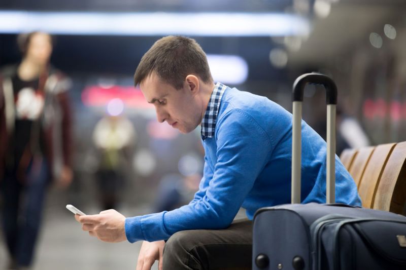 Passenger looking for information about LOT Polish Airlines refund policy