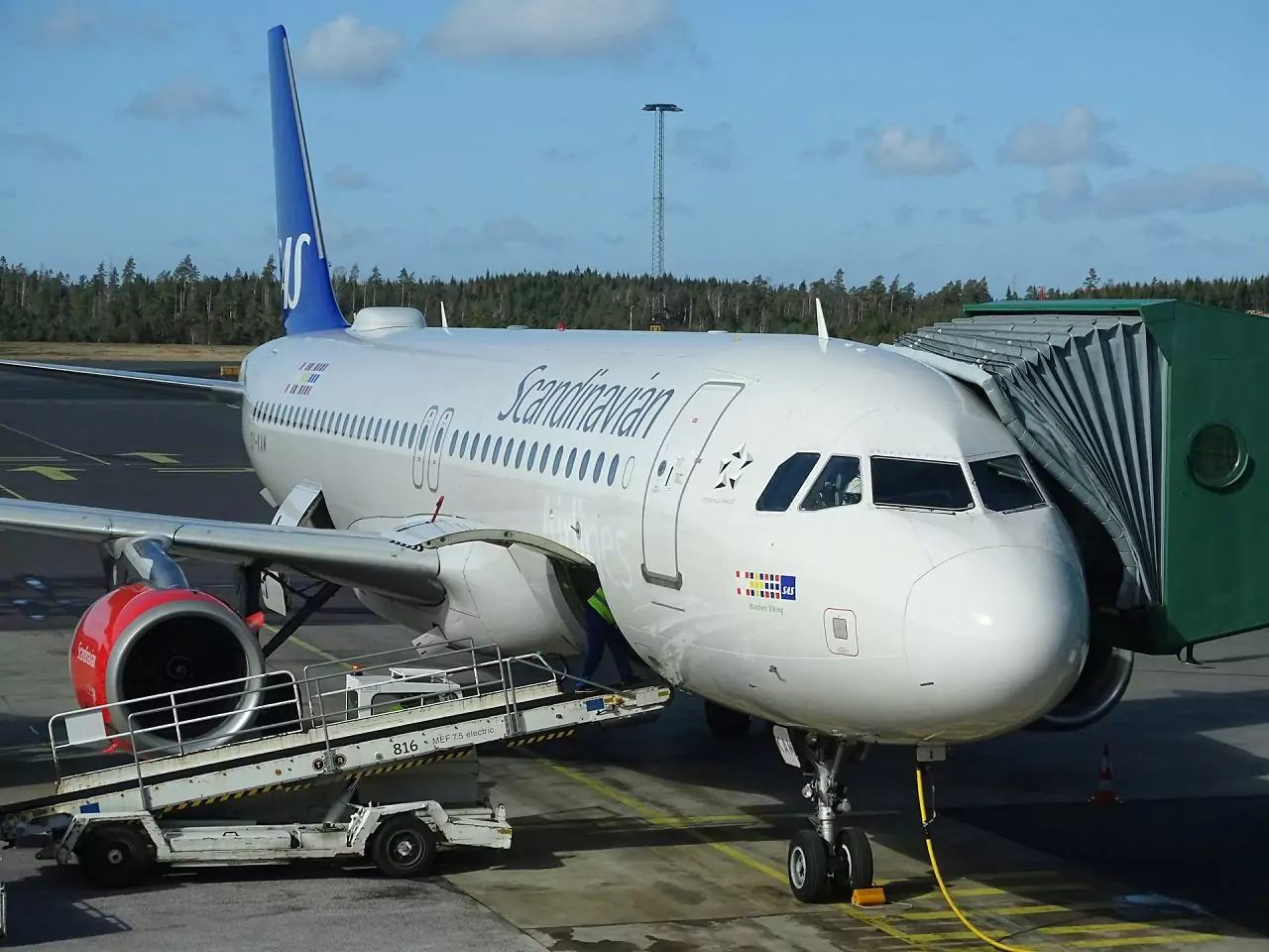 SAS Boarding