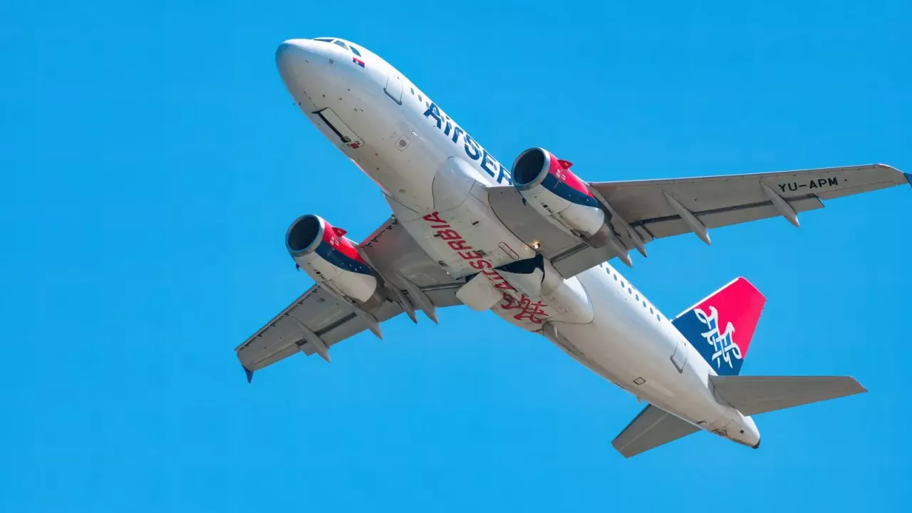 Air Serbia ručni prtljag i predati kofer: dimenzije, cene i pravila