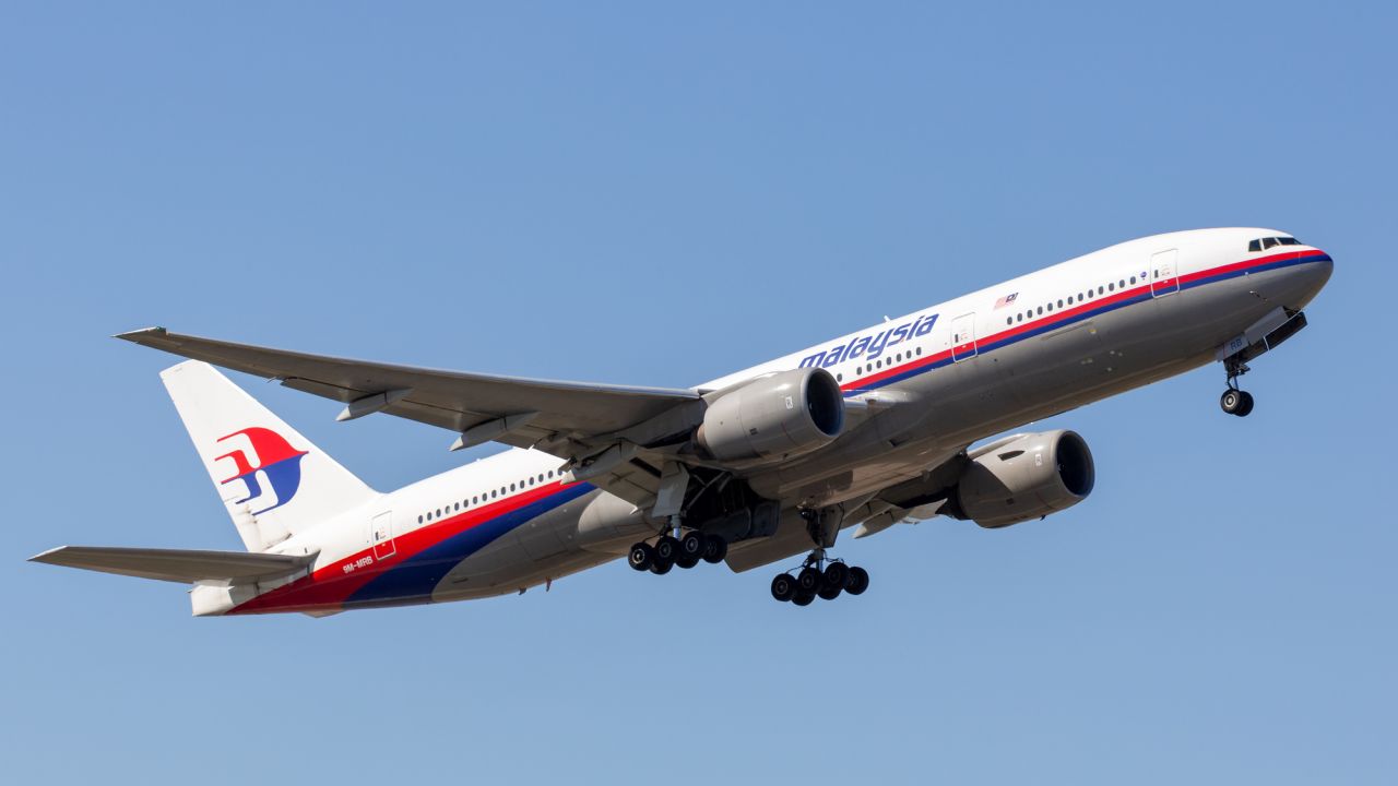 Malaysia Airlines Lost Baggage: How to Get Compensated for Damaged & Delayed Bags