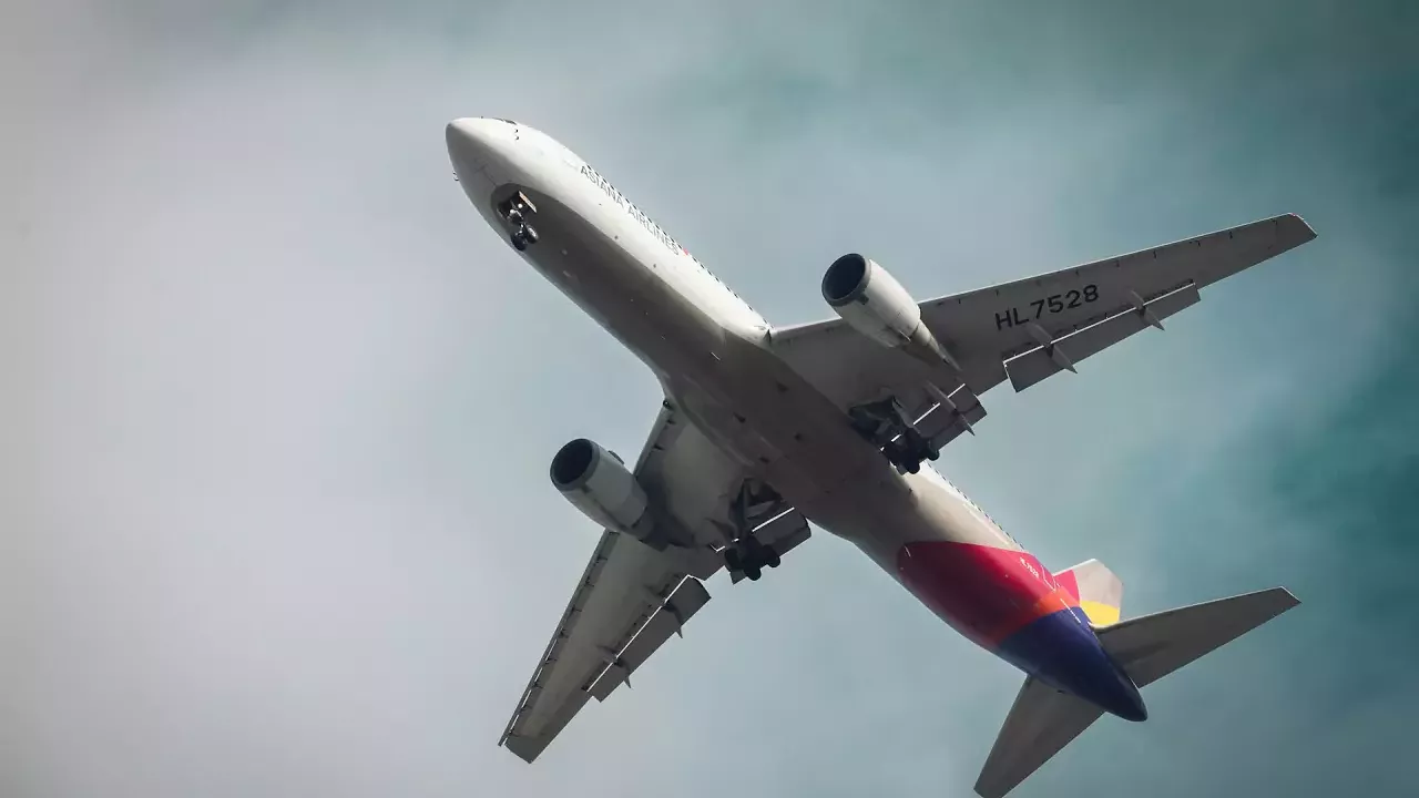 Asiana Airlines Contact Info: Customer Service Phone, Email & Tips for a Better Response