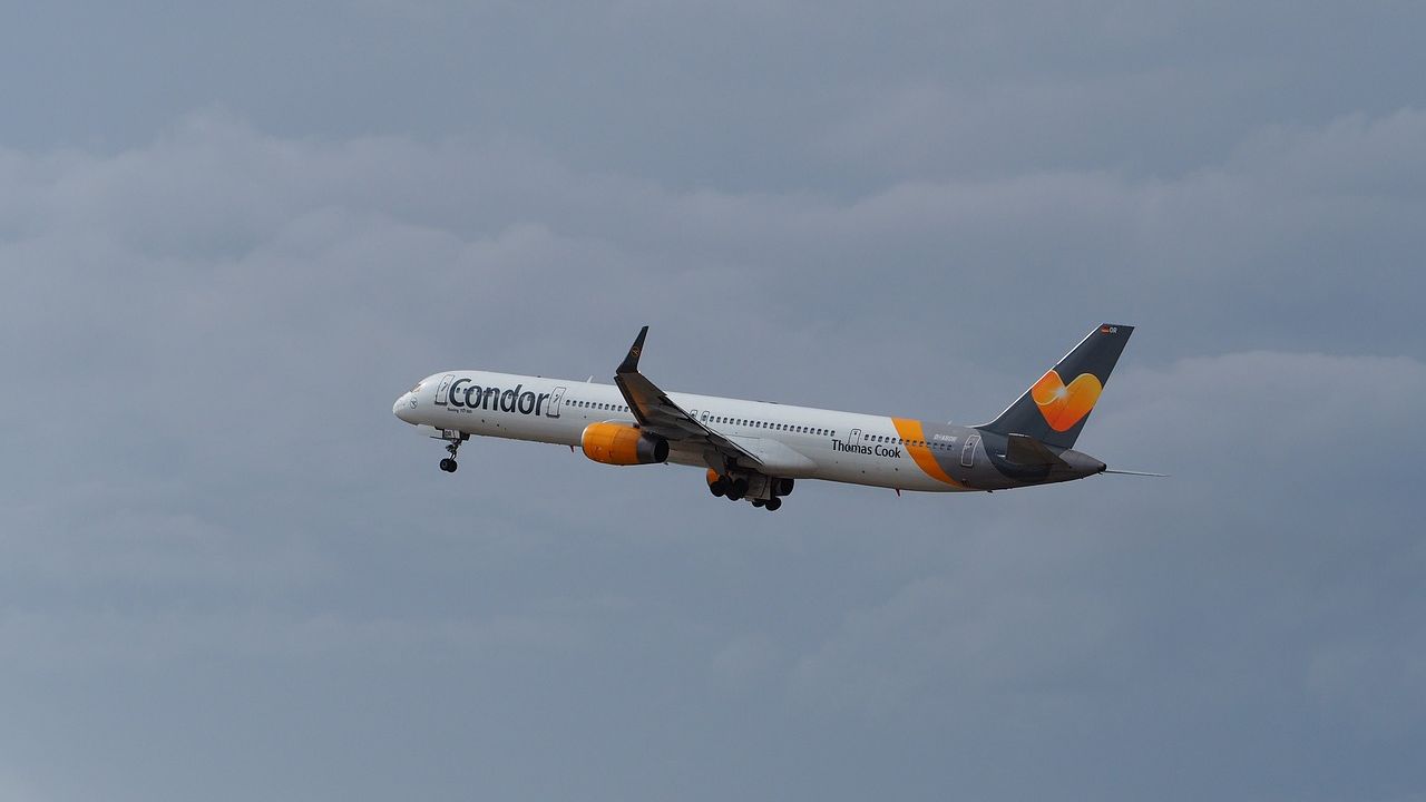 Condor: Kontakta kundsupport, reklamera flygresan och överklaga
