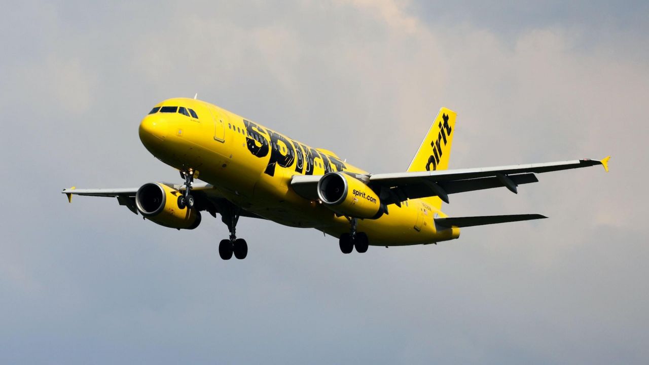 Spirit Airlines Complaints: Contact Number, Email and Form