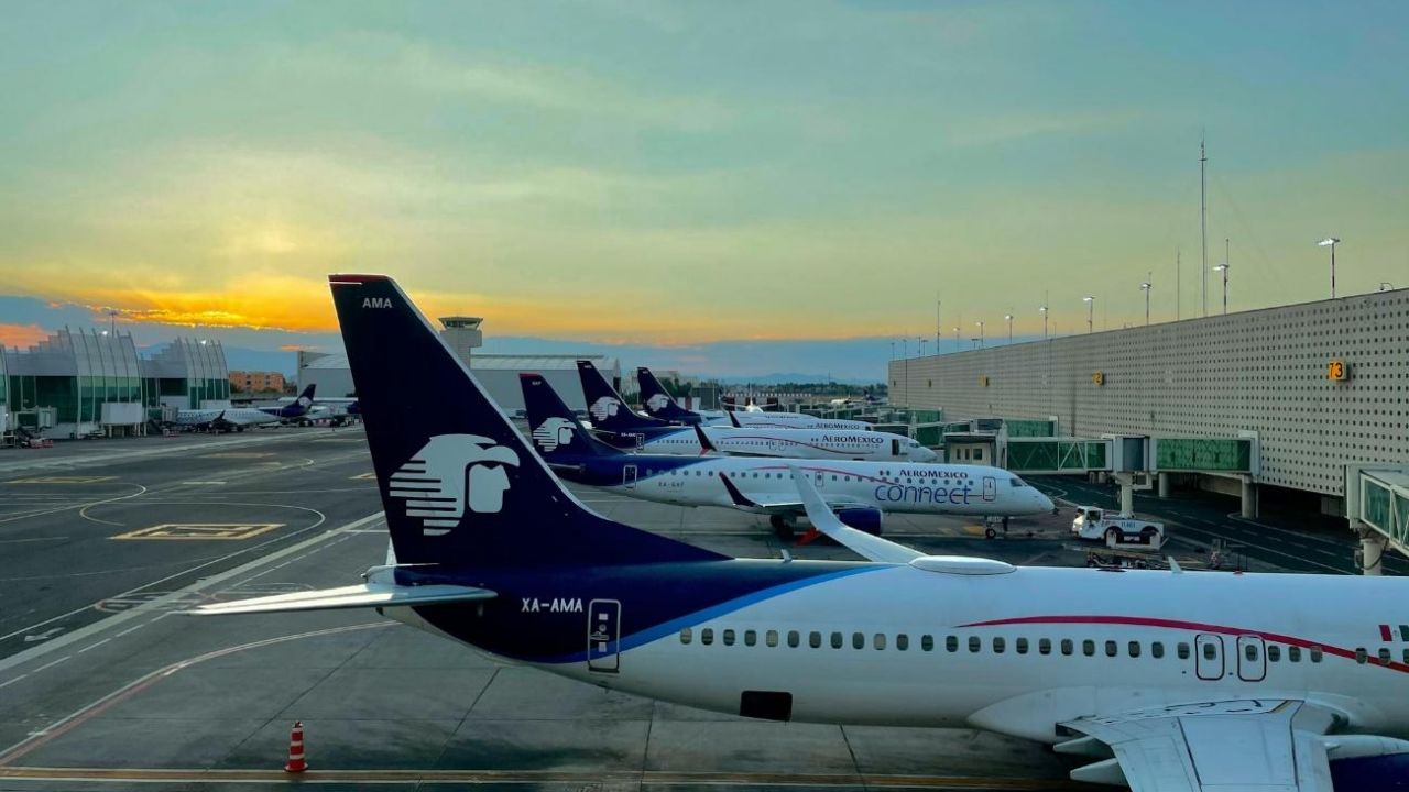 Quejas a Aeroméxico: cómo contactar con la aerolínea