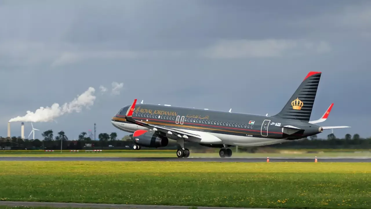 Royal Jordanian Airlines Contact Info: Customer Service Phone, Email & Tips for a Better Response