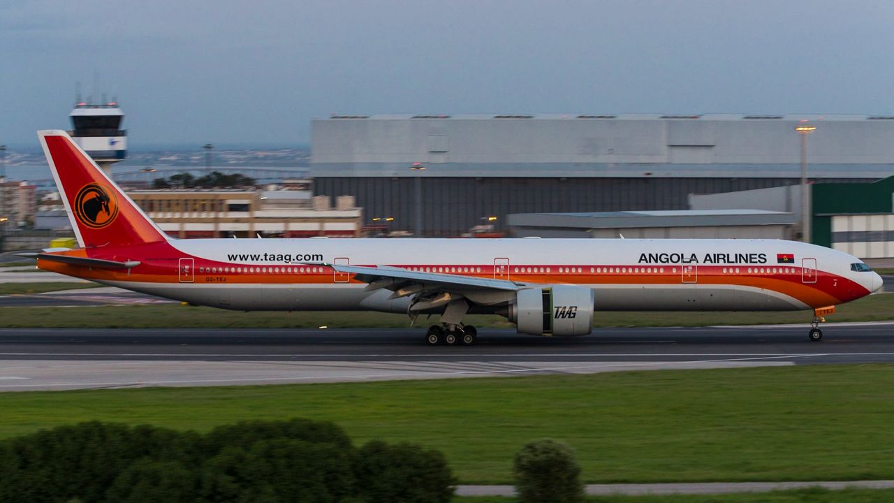 Odszkodowanie i zwrot kosztów za opóźnione loty lub odwołane loty TAAG Angola Airlines