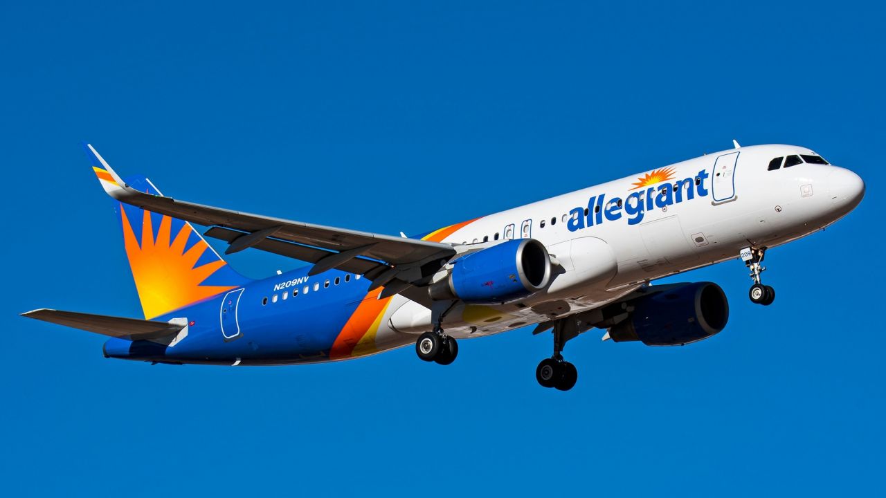 Компенсация и возврат стоимости билета за задержку или отмену рейса Allegiant Air
