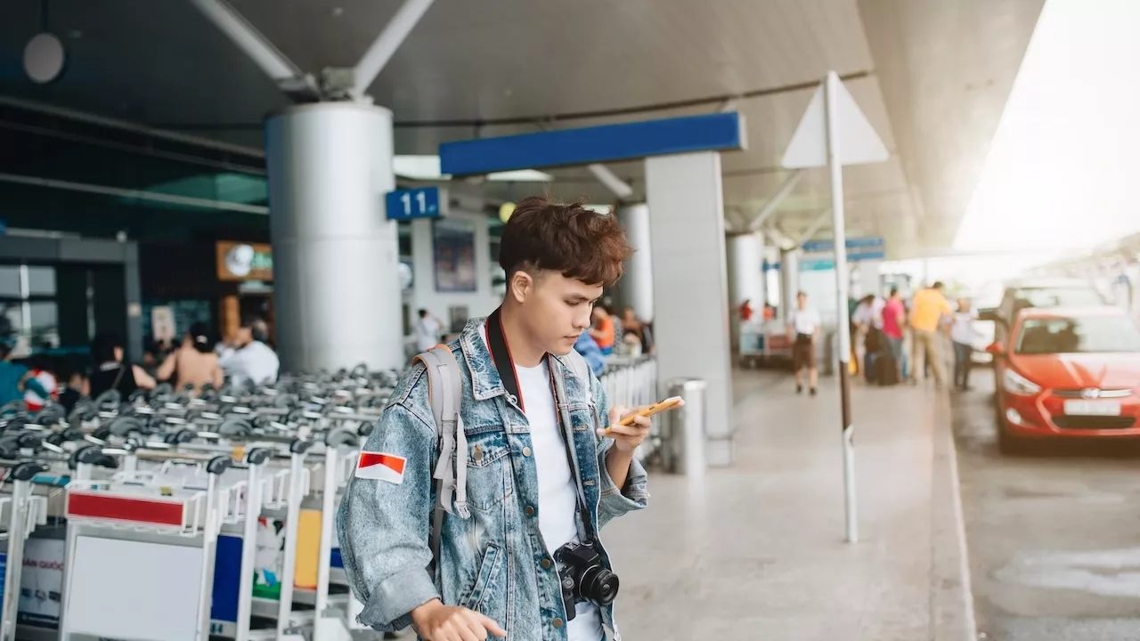 How to Claim Reimbursement for Out-of-Pocket Expenses After a Flight Disruption