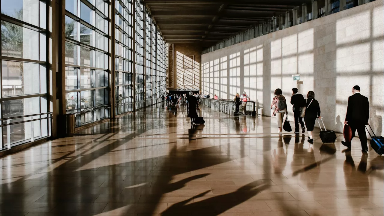 Israel delays and cancellations