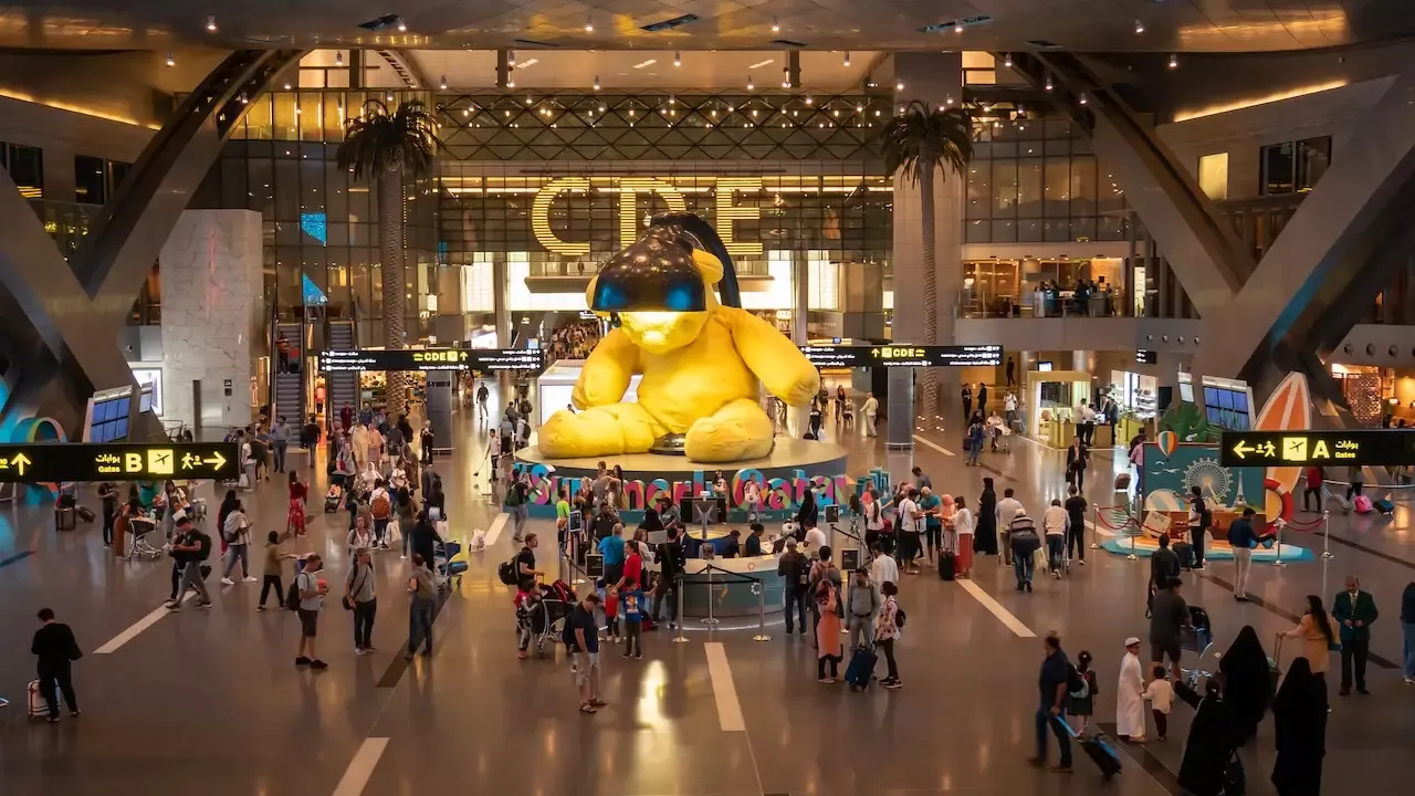 Qatar delays and cancellations