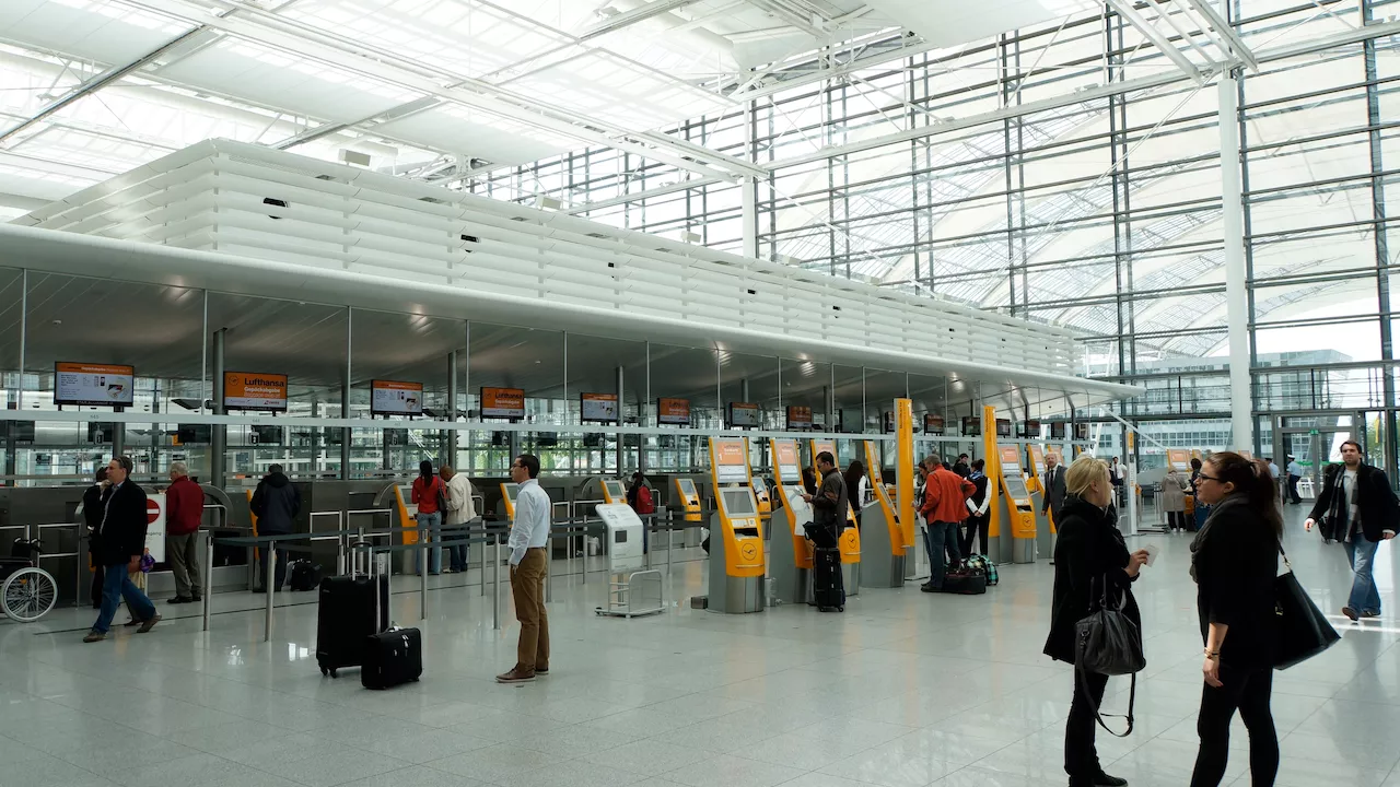 Flughafen München (MUC): Wartezeiten & Sicherheitskontrolle