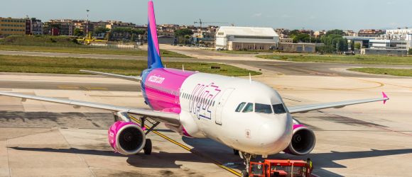 Срочная новость: WizzAir отменяет рейсы из Львова