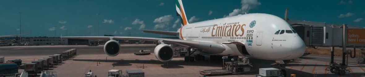 Zwrot biletu Emirates przy odwołaniu lotu - prawa pasażera