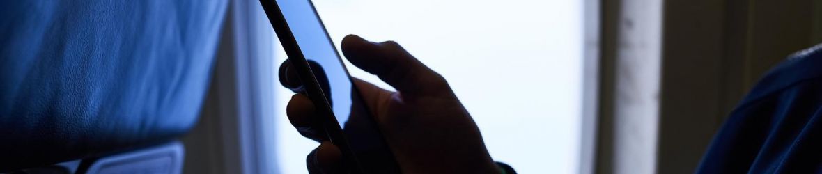 Telefon w samolocie - kompleksowy przewodnik
