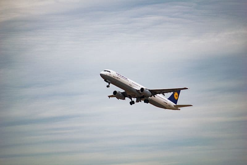 Jak złożyć roszczenie do linii Lufthansa?