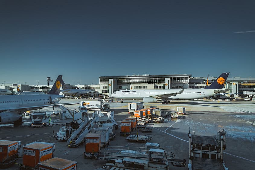 Ritardo aereo di 2 ore