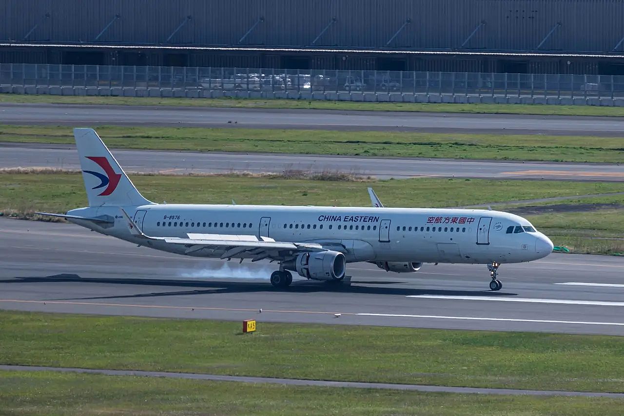 China Eastern Airlines is the top Chinese airline for the most annual flights