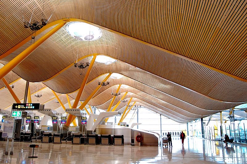 Compensa&ccedil;&atilde;o de voo cancelado no Aeroporto de Madrid