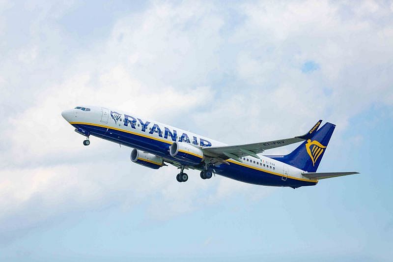 Ryanair odszkodowanie za op&oacute;źniony lot