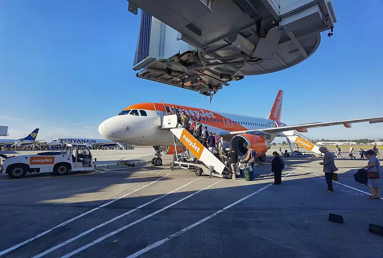 Wejscie na poklad easyJet
