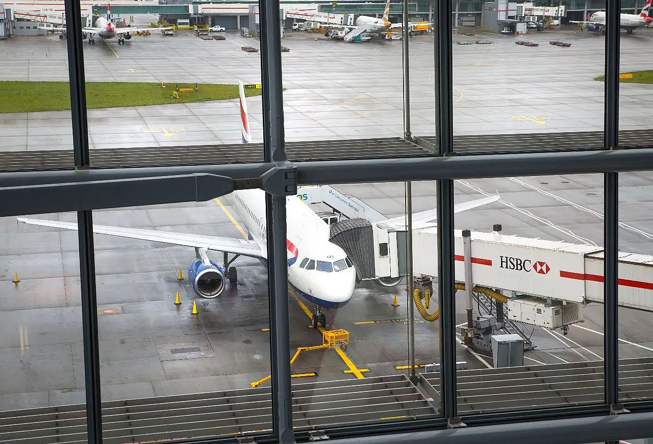 flight delayed at airport