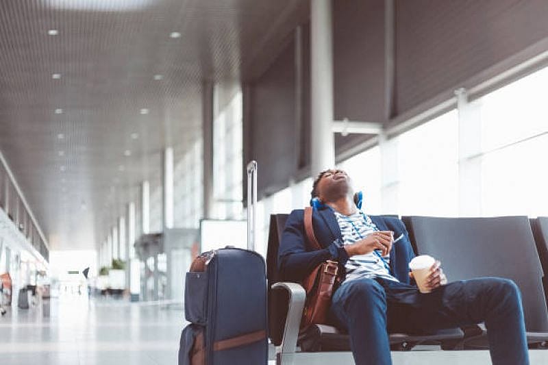 Flug versp&auml;tet sich