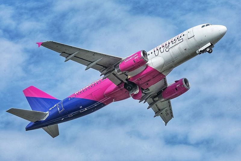 Aereo Wizz Air in volo