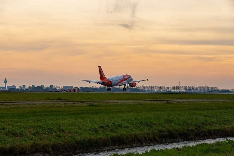 Op&oacute;źniony lot easyjet