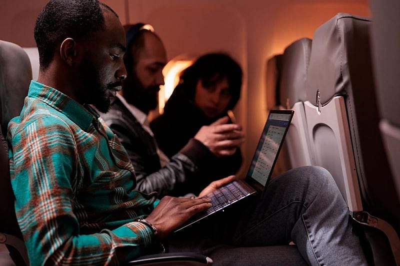 Pasajeros en el avi&oacute;n que hace vuelo sin escalas m&aacute;s largo del mundo
