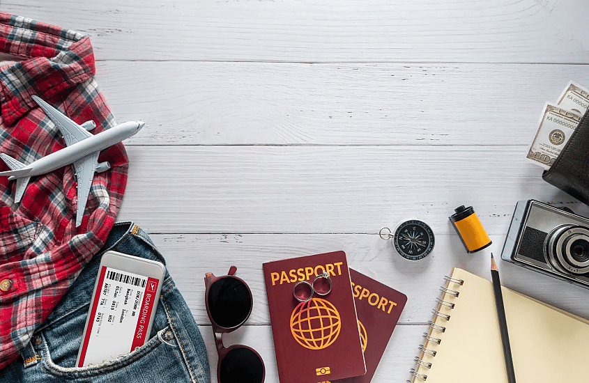 documentos de viagem, passaporte e cart&atilde;o de embarque